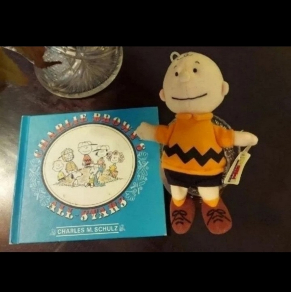 Charlie Brown's Allstars Book 1st Edition 1966 Hardcover Book + NWT CB Beanie
